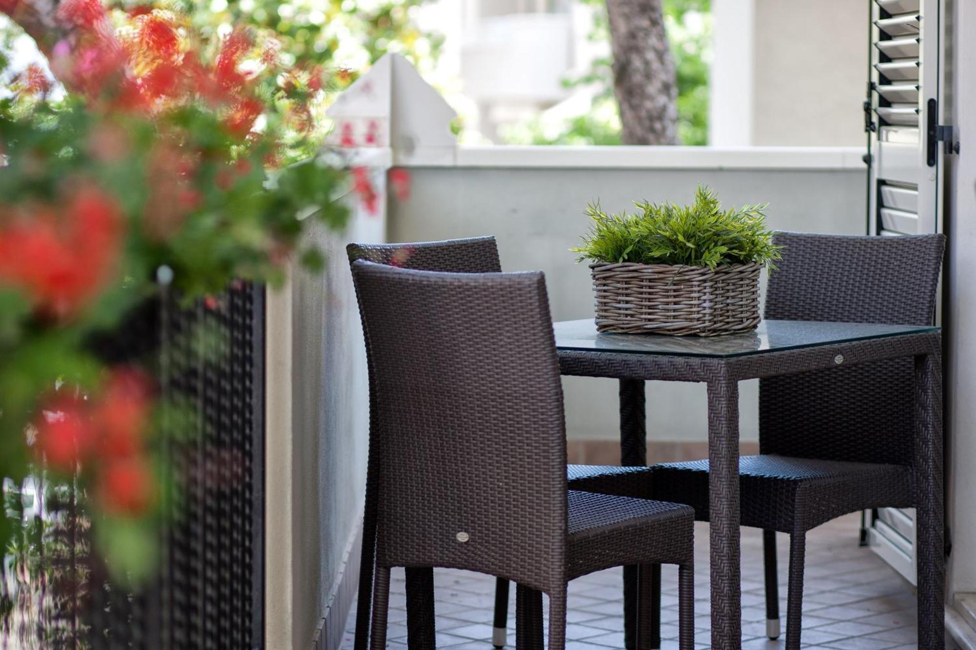 Residence Lungomare - Charming Apartments Riccione Cameră foto