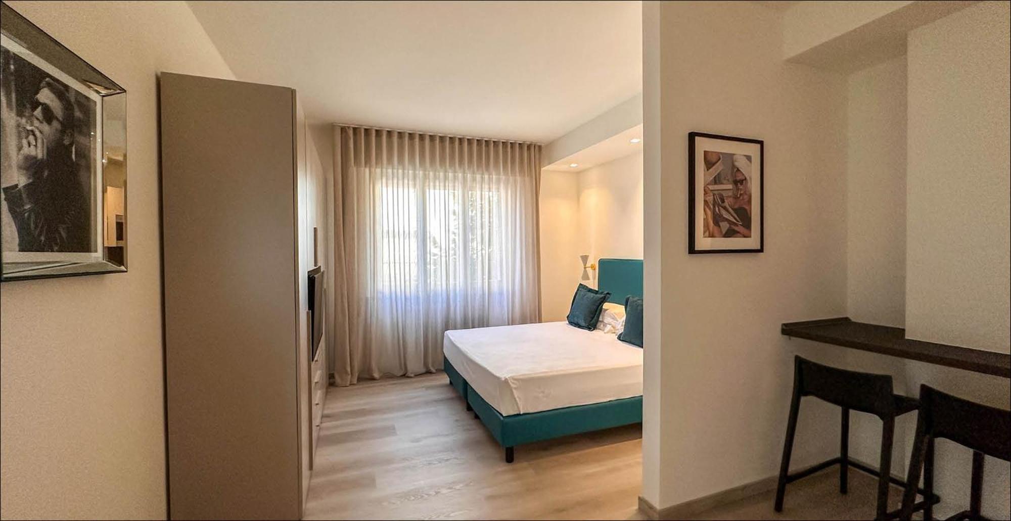Residence Lungomare - Charming Apartments Riccione Cameră foto