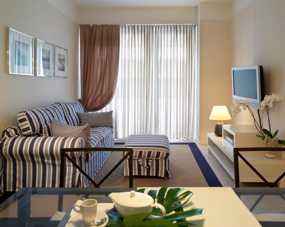Residence Lungomare - Charming Apartments Riccione Exterior foto